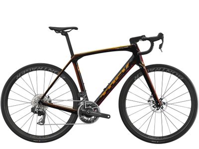 Trek Domane SLR 9 AXS Gen 4 Trek Domane SLR 9 AXS Gen 4