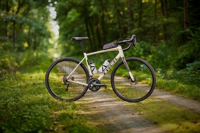 Trek maantiepyörät